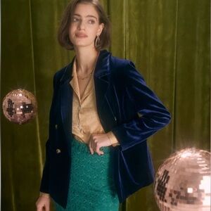 Rihoas Navy Collared Double-breasted Velvet Blazer